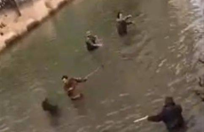 河道现大量现金,真相揭晓，警方呼吁市民自觉上缴